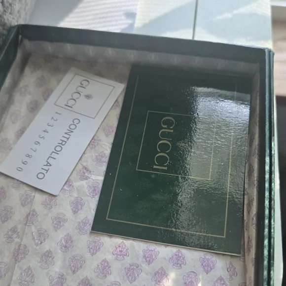 Gucci Black Leather Wallet with Gold Accents - Picture 12 of 16